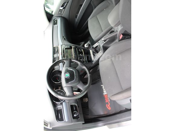 Skoda Superb 1.4TSİ LPG ACTİVE