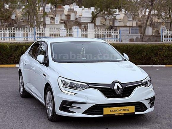 ARAÇ BURSADADIR 2022 85 bin km de hatasız 1 buçuk parça boyalı