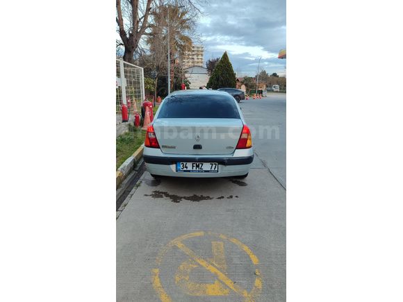 Sahibinden Renault Clio 1.4 Authentique 2004 Model