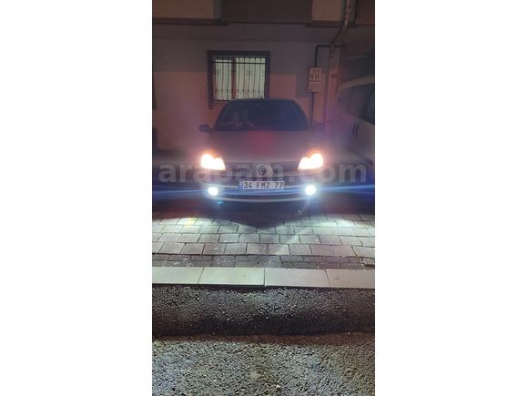 Sahibinden Renault Clio 1.4 Authentique 2004 Model
