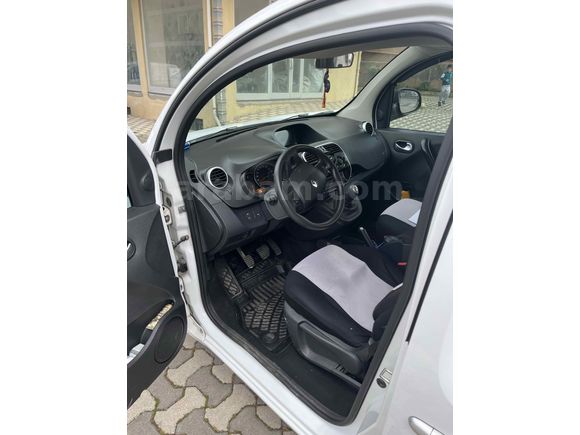 Sahibinden Renault Kangoo 1.5 dCi Touch 2017 Model 