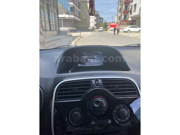 Sahibinden Renault Kangoo 1.5 dCi Touch 2017 Model 