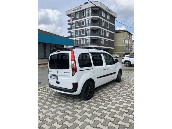 Sahibinden Renault Kangoo 1.5 dCi Touch 2017 Model 