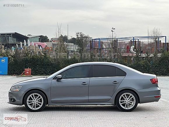 2014 DİZEL OTOMATİK HİGHLİNE PAKET BAKIMLI AİLE ARACI JETTA