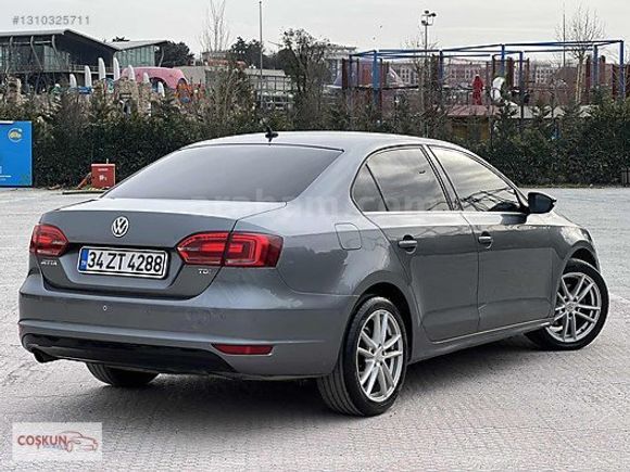 2014 DİZEL OTOMATİK HİGHLİNE PAKET BAKIMLI AİLE ARACI JETTA