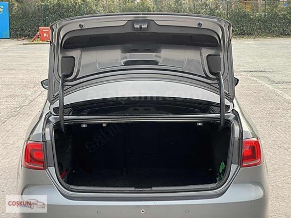 2014 DİZEL OTOMATİK HİGHLİNE PAKET BAKIMLI AİLE ARACI JETTA