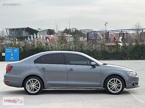 2014 DİZEL OTOMATİK HİGHLİNE PAKET BAKIMLI AİLE ARACI JETTA