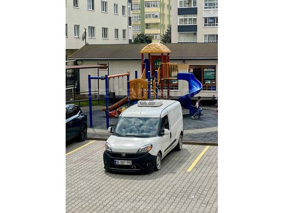 Sahibinden Fiat Doblo Cargo 1.3 Multijet Maxi 2020 Model  176.000 km Beyaz