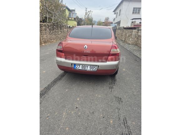 Sahibinden Renault Megane 1.5 dCi Expression 2006 Model  343.332 km Bordo