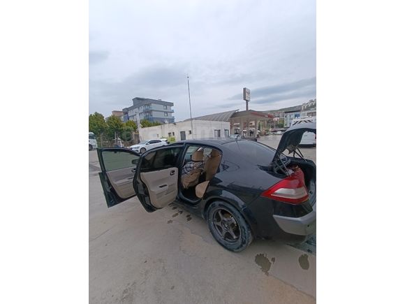 Sahibinden Renault Megane 1.5 dCi Dynamique 2006 Model