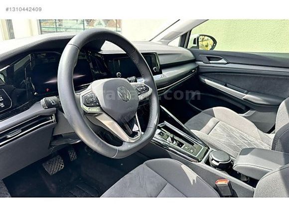 2024 VW GOLF 1.0 E tsi STYLE DSG