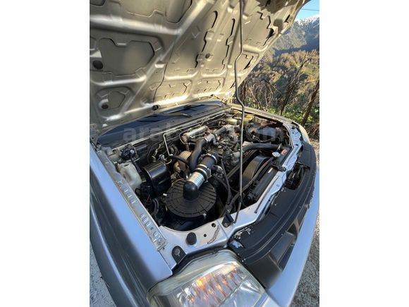 TÜM BAKIMLARI YENİ TEK DEĞİŞENLİ TEMİZ 4X4