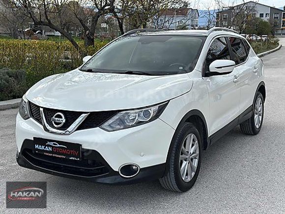 NİSSAN QASHQAİ 1.2 DİG-T SKY PACK CAM TAVANLI 171.000 KM