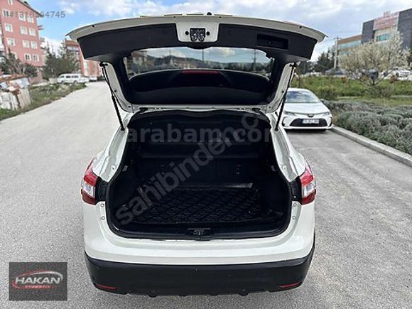 NİSSAN QASHQAİ 1.2 DİG-T SKY PACK CAM TAVANLI 171.000 KM