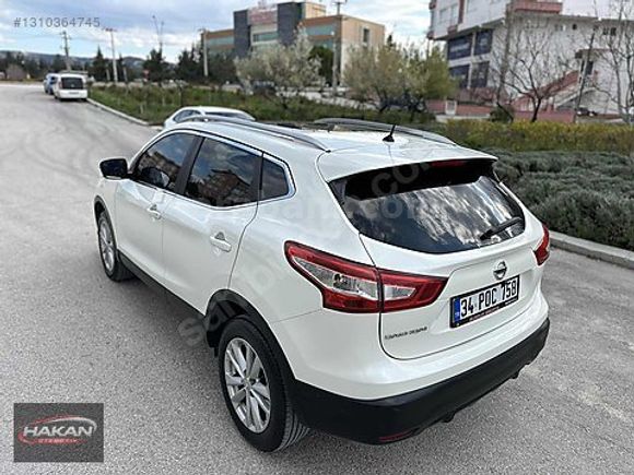 NİSSAN QASHQAİ 1.2 DİG-T SKY PACK CAM TAVANLI 171.000 KM