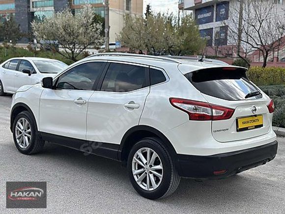 NİSSAN QASHQAİ 1.2 DİG-T SKY PACK CAM TAVANLI 171.000 KM