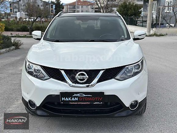 NİSSAN QASHQAİ 1.2 DİG-T SKY PACK CAM TAVANLI 171.000 KM