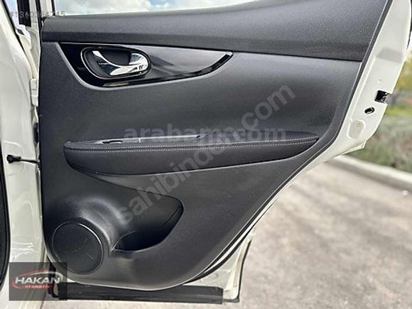 NİSSAN QASHQAİ 1.2 DİG-T SKY PACK CAM TAVANLI 171.000 KM