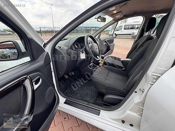 ÜNLÜ GRUP TAN 2010 DACIA DUSTER LAUREATTA LOOK DİZEL MANUEL
