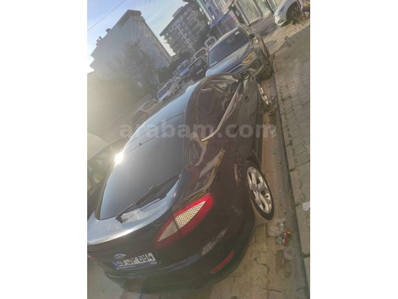 Sahibinden Ford Mondeo 1.6 Titanium 2009 Model  211.900 km Siyah