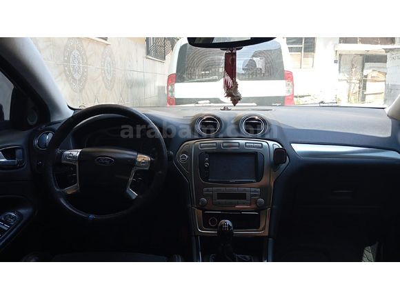 Sahibinden Ford Mondeo 1.6 Titanium 2009 Model  211.900 km Siyah
