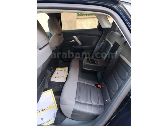 Sahibinden Citroen C4 X 1.2 PureTech Shine 2024 Model