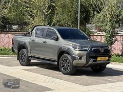 !!!BOYASİZ Hİ-LUX 2.4 D-4D 4x4/360K/İSTMA/JBL 150 HP!!
