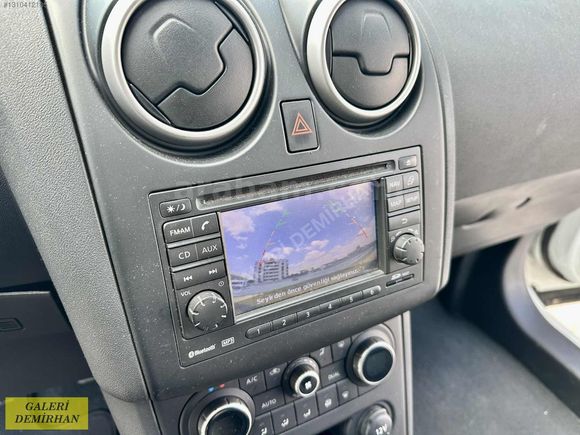 2012 MODEL 125 BİN KM DE CAM TAVANLI 110 HP QASHQAİ