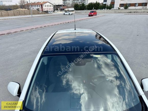 2012 MODEL 125 BİN KM DE CAM TAVANLI 110 HP QASHQAİ