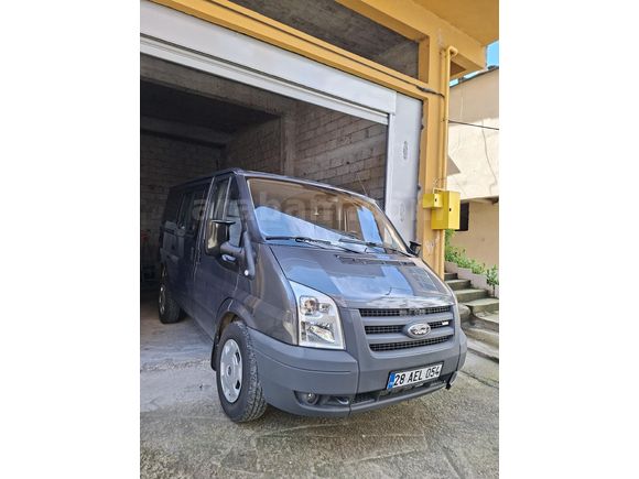 SAHİBİNDEN 219.000 KM'DE FORD TRANSİT MAXİ