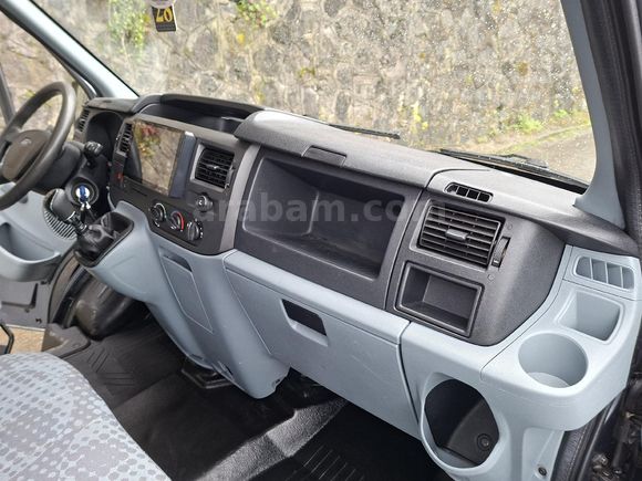 SAHİBİNDEN 219.000 KM'DE FORD TRANSİT MAXİ