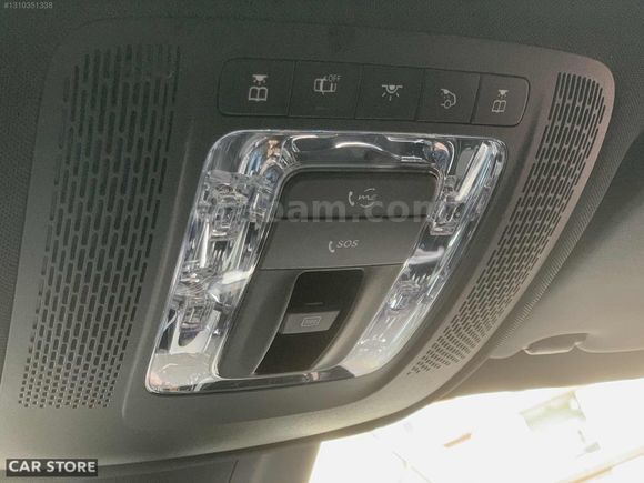2021/CAM TAVAN/4 MATIC/200 AMG