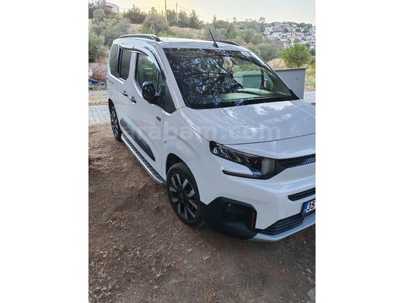 Sahibinden Citroen Berlingo 1.5 BlueHDI 2025 Model  11.100 km Beyaz