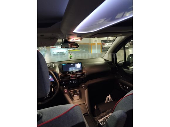 Sahibinden Citroen Berlingo 1.5 BlueHDI 2025 Model  11.100 km Beyaz