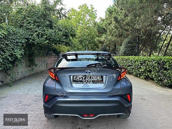 TOYOYA CHR 1.8 HYBRID PASSION 42 BIN KM DE