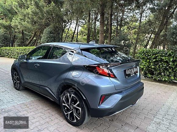 TOYOYA CHR 1.8 HYBRID PASSION 42 BIN KM DE