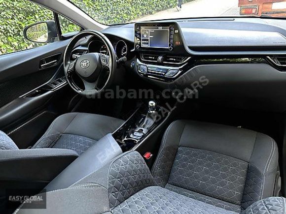 TOYOYA CHR 1.8 HYBRID PASSION 42 BIN KM DE