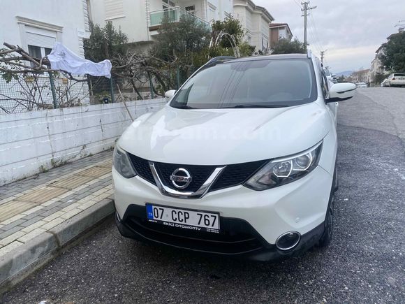 Sahibinden Nissan Qashqai 1.6 dCi Black Edition 2016 Model 