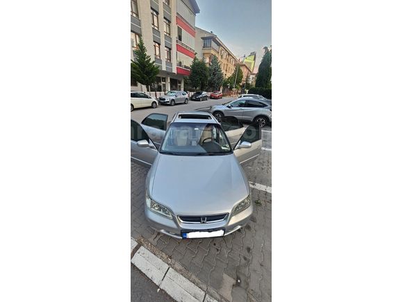 Sahibinden Honda Accord 2.0 EX 2000 Model