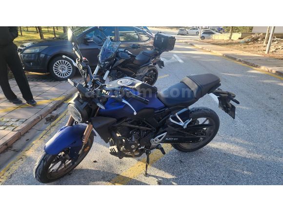 Sahibinden Mavi Honda CB 250 R