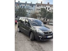 Peugeot Partner Tepee 1.6 Allure – Kusursuza Yakın Temizlikte