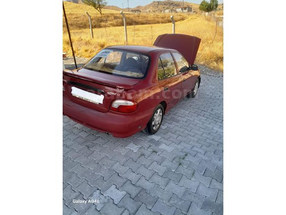 Sahibinden Hyundai Accent 1.3 LS 1998 Model