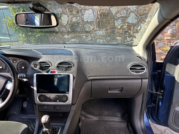 Sahibinden Ford Focus 1.6 TDCi Ghia 2006 Model 