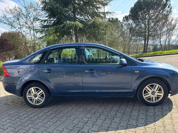 Sahibinden Ford Focus 1.6 TDCi Ghia 2006 Model 