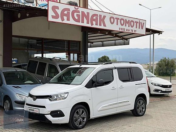 SAĞNAK OTOMOTİV'DEN İLK EL HATASIZ BOYASIZ EN DOLUSU CAM TAVANLI