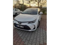 KAR BEYAZ TOYOTA
