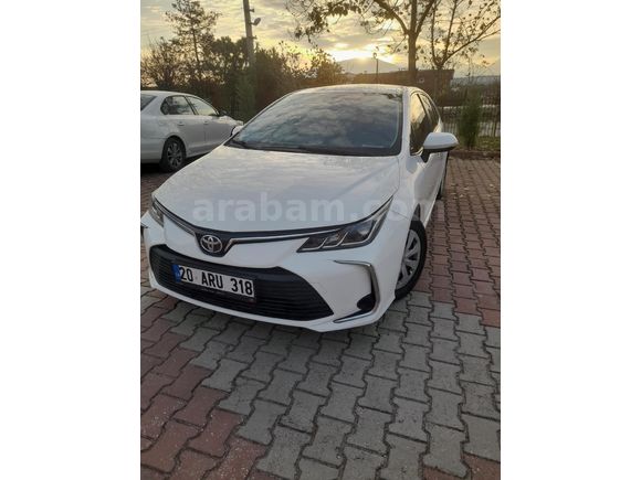 KAR BEYAZ TOYOTA