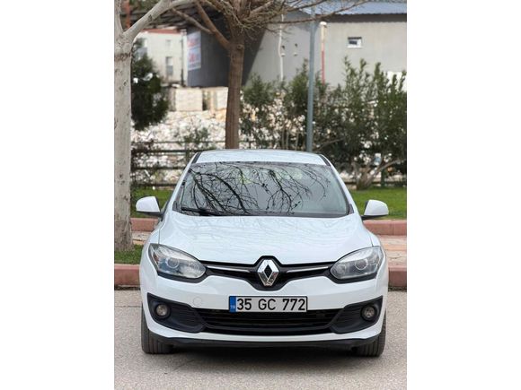 Sahibinden Renault Megane 1.5 dCi Touch 2014 Model  234.000 km Beyaz