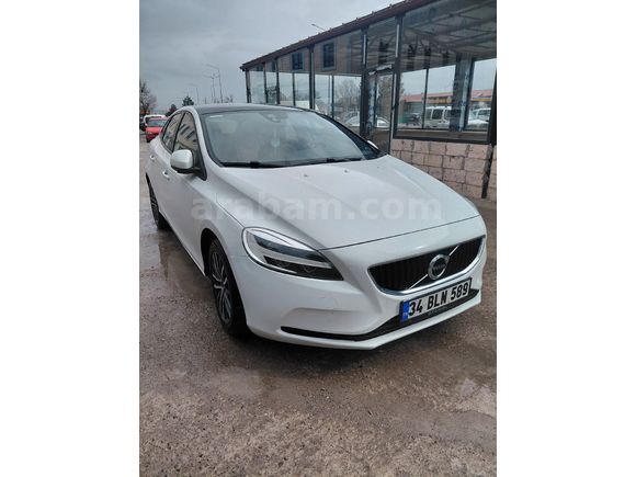 Sahibinden Volvo V40 1.5 T3 Momentum 2018 Model