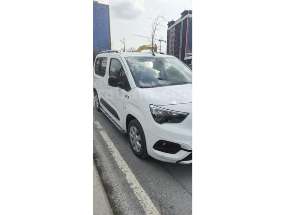 Sahibinden Opel Combo 1.5 CDTI Elegans 2021 Model